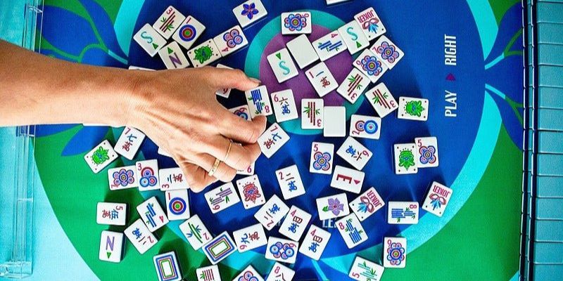 Special Hands in Mahjong